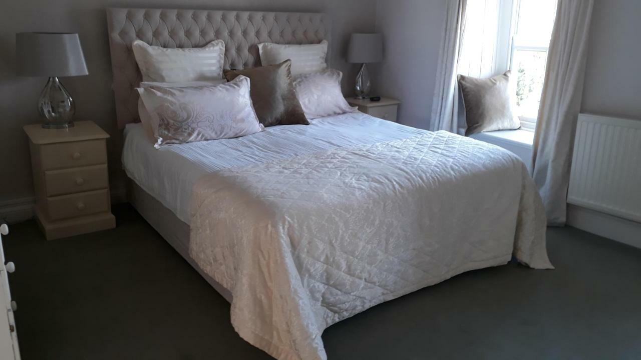 The Draen Bed And Breakfast Брекон Екстер'єр фото
